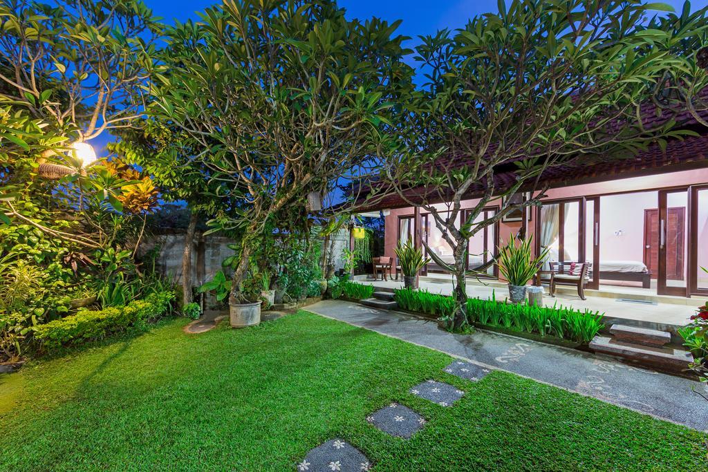 Wayan's Guesthouse Canggu Eksteriør billede